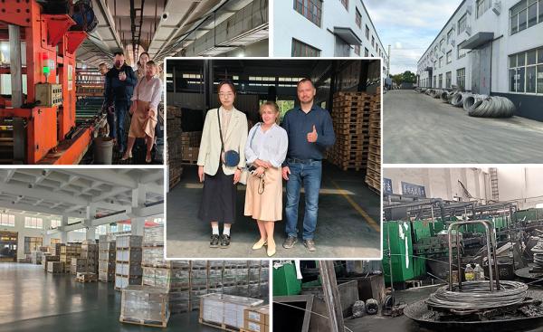 Customers visiting in our factory