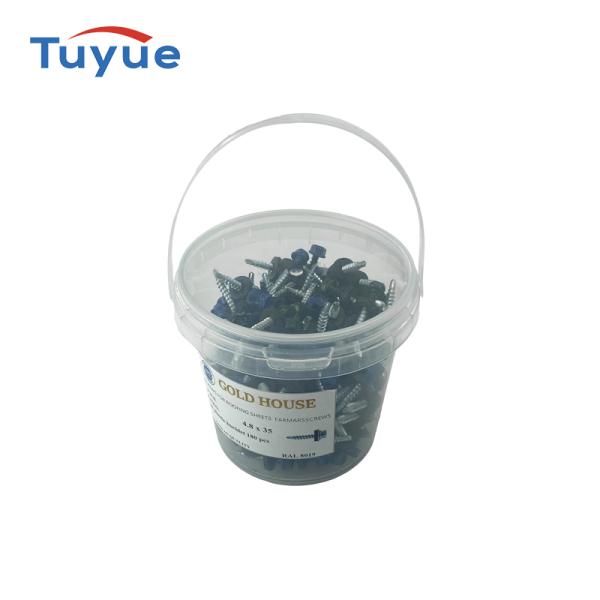 PlastIc Bucket
